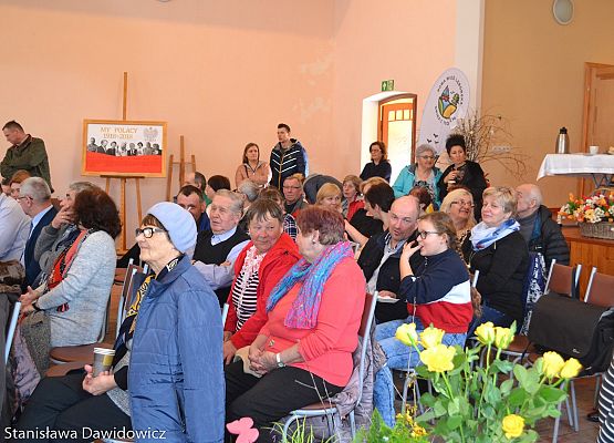 Grafika 76: X Powiatowy Turniej Kół Gospodyń Wiejskich wygrały Panie z Mostów