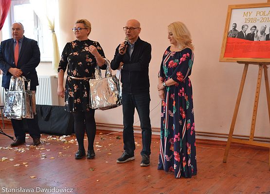 Grafika 85: X Powiatowy Turniej Kół Gospodyń Wiejskich wygrały Panie z Mostów