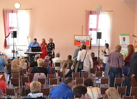 Grafika 103: X Powiatowy Turniej Kół Gospodyń Wiejskich wygrały Panie z Mostów