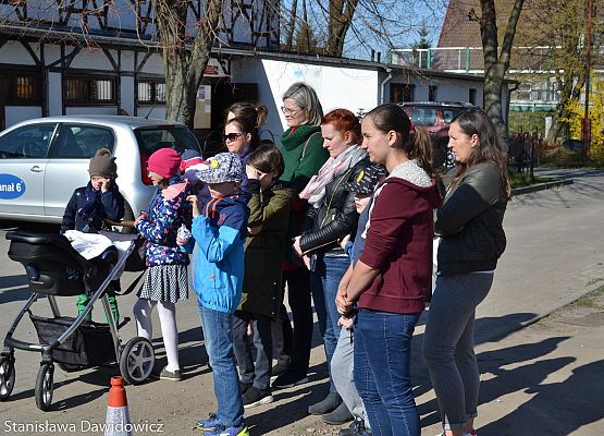Grafika 18: Relacja z rozstrzygnięcia konkursu plastycznego