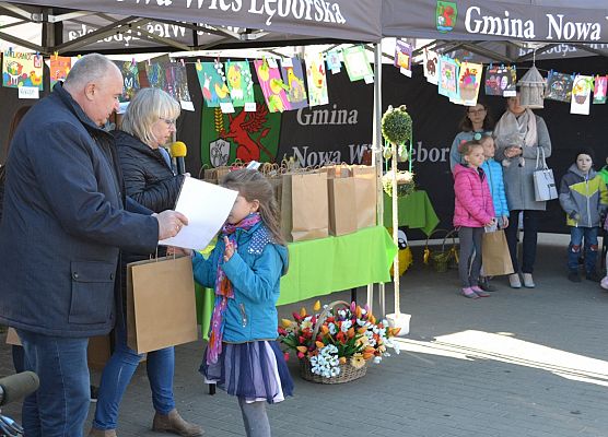 Grafika 28: Relacja z rozstrzygnięcia konkursu plastycznego