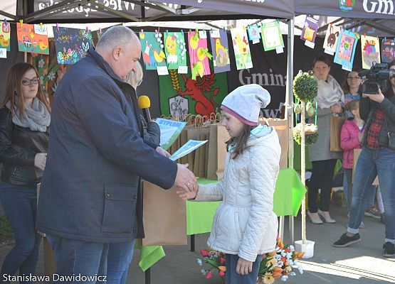 Grafika 31: Relacja z rozstrzygnięcia konkursu plastycznego