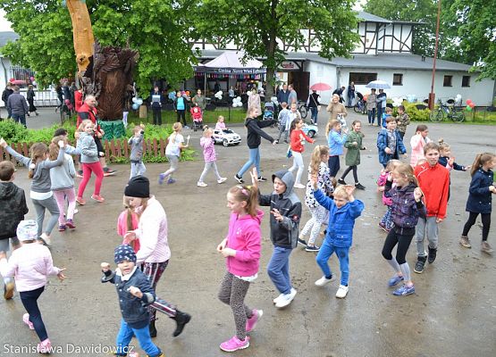 Grafika 9: Dzień dziecka w Gminnym Ośrodku Kultury w Nowej wsi Lęborskiej