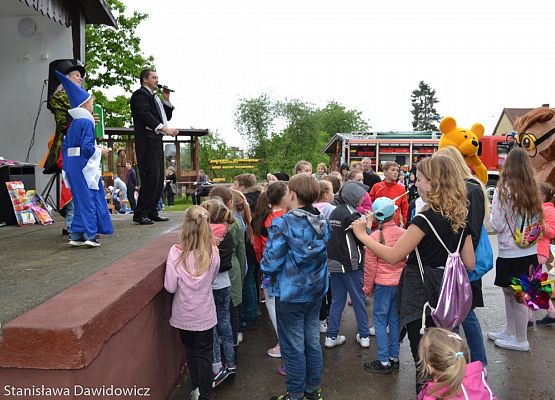 Grafika 28: Dzień dziecka w Gminnym Ośrodku Kultury w Nowej wsi Lęborskiej