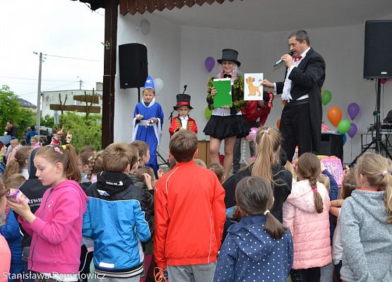 Grafika 31: Dzień dziecka w Gminnym Ośrodku Kultury w Nowej wsi Lęborskiej