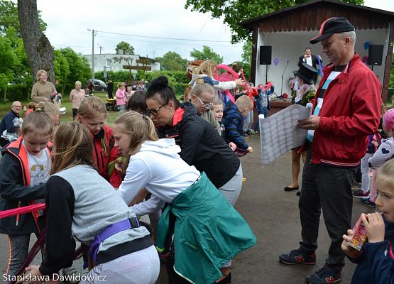 Grafika 53: Dzień dziecka w Gminnym Ośrodku Kultury w Nowej wsi Lęborskiej