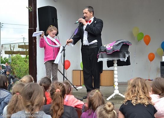 Grafika 59: Dzień dziecka w Gminnym Ośrodku Kultury w Nowej wsi Lęborskiej