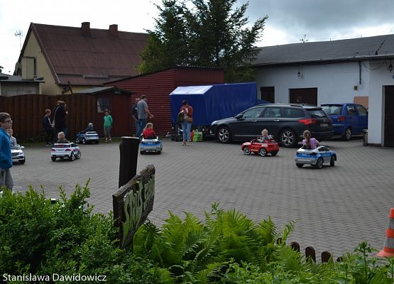 Grafika 93: Dzień dziecka w Gminnym Ośrodku Kultury w Nowej wsi Lęborskiej