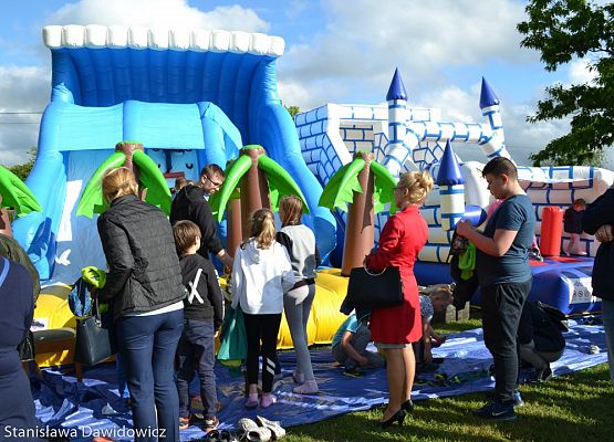 Grafika 100: Dzień dziecka w Gminnym Ośrodku Kultury w Nowej wsi Lęborskiej