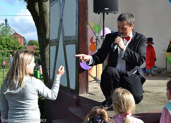 Grafika 102: Dzień dziecka w Gminnym Ośrodku Kultury w Nowej wsi Lęborskiej