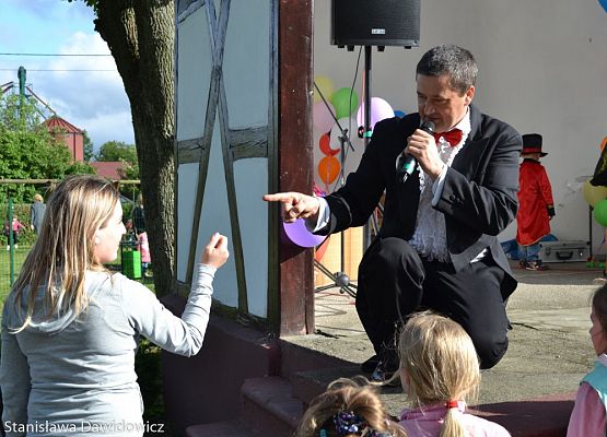 Grafika 102: Dzień dziecka w Gminnym Ośrodku Kultury w Nowej wsi Lęborskiej