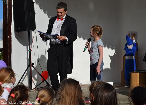 Grafika 118: Dzień dziecka w Gminnym Ośrodku Kultury w Nowej wsi Lęborskiej