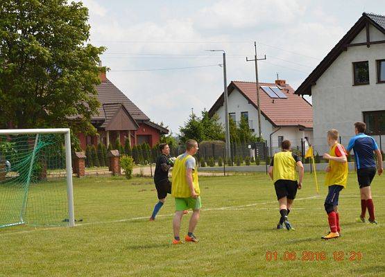 Grafika 62: LATARNIK  Choczewo  i  FC  ANIOŁY  Nowa  Wieś  Lęborska             najlepsze  w  tegorocznym  turnieju