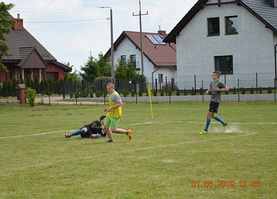 Grafika 71: LATARNIK  Choczewo  i  FC  ANIOŁY  Nowa  Wieś  Lęborska             najlepsze  w  tegorocznym  turnieju