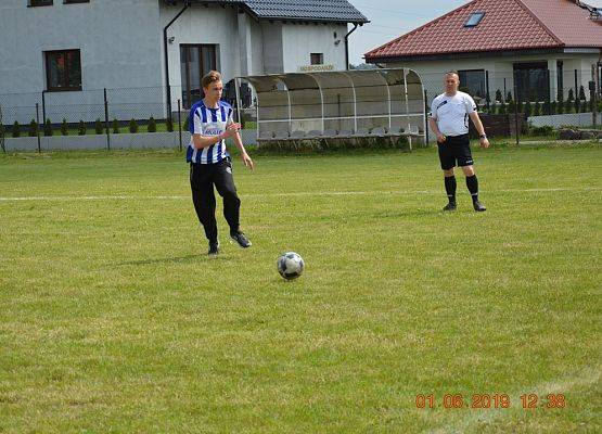 Grafika 123: LATARNIK  Choczewo  i  FC  ANIOŁY  Nowa  Wieś  Lęborska             najlepsze  w  tegorocznym  turnieju