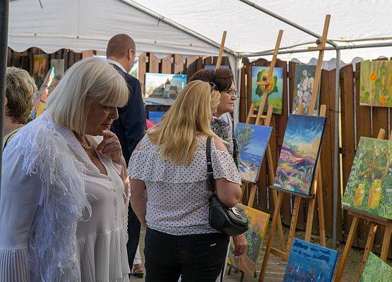 Grafika 113: Wernizaż poplenerowy "Piękno Natury"