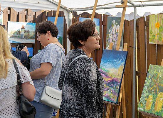 Grafika 114: Wernizaż poplenerowy "Piękno Natury"