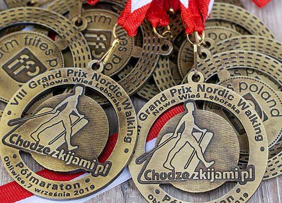 Grafika 30: Wyniki półmaratonu w Obliwicach i klasyfikacja generalna