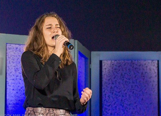 Grafika 4: Nastrojowy koncert "Tym, którzy odeszli"