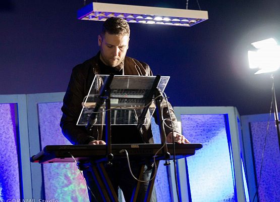 Grafika 37: Nastrojowy koncert "Tym, którzy odeszli"