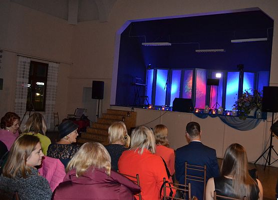 Grafika 38: Nastrojowy koncert "Tym, którzy odeszli"