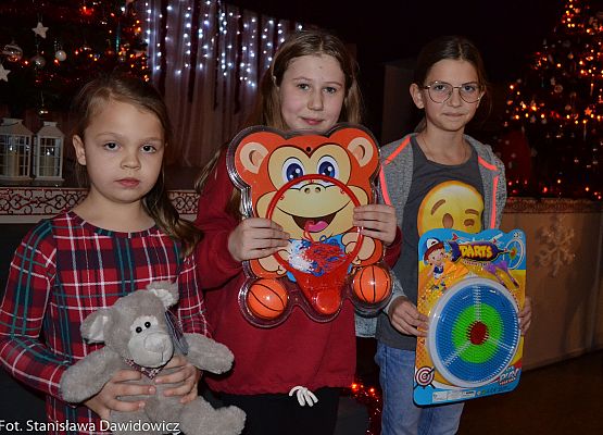 Grafika 16: Mikołajki w GOK- fotorelacja
