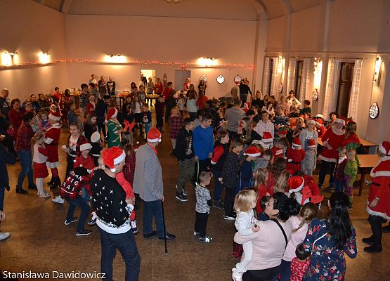 Grafika 18: Mikołajki w GOK- fotorelacja