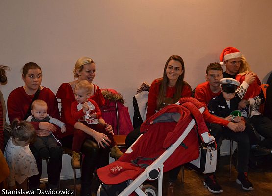 Grafika 27: Mikołajki w GOK- fotorelacja