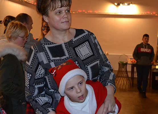 Grafika 30: Mikołajki w GOK- fotorelacja