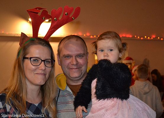 Grafika 32: Mikołajki w GOK- fotorelacja