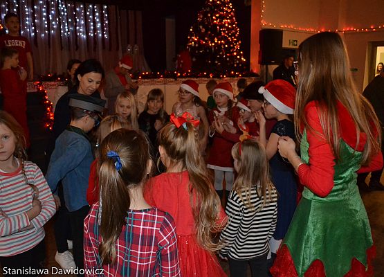 Grafika 39: Mikołajki w GOK- fotorelacja