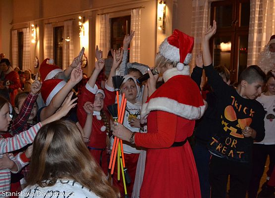 Grafika 44: Mikołajki w GOK- fotorelacja