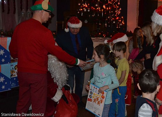 Grafika 53: Mikołajki w GOK- fotorelacja