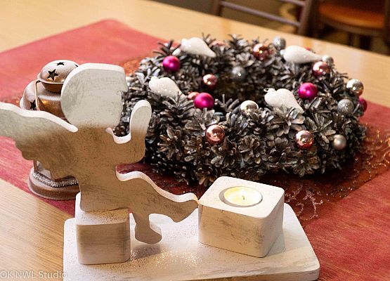 Grafika 10: Kiermasz świąteczny oraz koncert "Ida Święta"