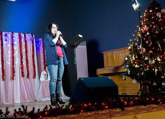 Grafika 32: Kiermasz świąteczny oraz koncert "Ida Święta"