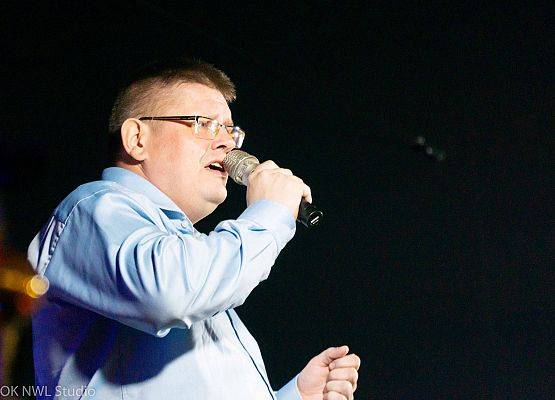 Grafika 42: Kiermasz świąteczny oraz koncert "Ida Święta"