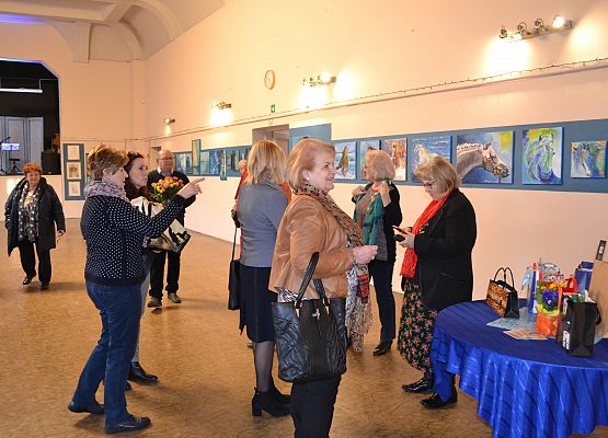 Grafika 12: Fotorelacja z wernisażu malarstwa Jadwigi Szczepańskiej i Magdaleny Szczęsnej z dnia 04.03.2020