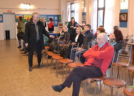 Grafika 14: Fotorelacja z wernisażu malarstwa Jadwigi Szczepańskiej i Magdaleny Szczęsnej z dnia 04.03.2020