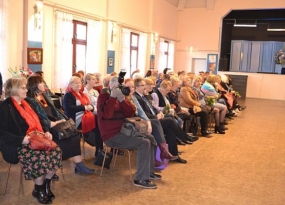 Grafika 21: Fotorelacja z wernisażu malarstwa Jadwigi Szczepańskiej i Magdaleny Szczęsnej z dnia 04.03.2020