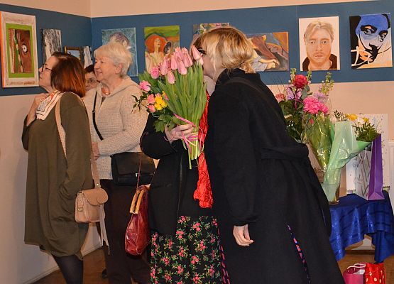 Grafika 46: Fotorelacja z wernisażu malarstwa Jadwigi Szczepańskiej i Magdaleny Szczęsnej z dnia 04.03.2020