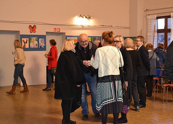 Grafika 52: Fotorelacja z wernisażu malarstwa Jadwigi Szczepańskiej i Magdaleny Szczęsnej z dnia 04.03.2020