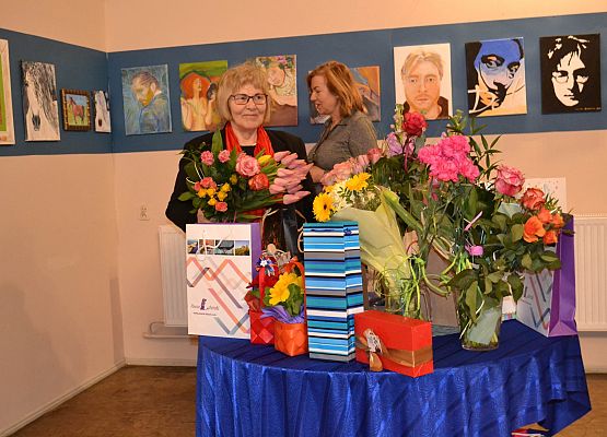 Grafika 56: Fotorelacja z wernisażu malarstwa Jadwigi Szczepańskiej i Magdaleny Szczęsnej z dnia 04.03.2020