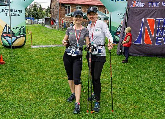 Grafika 12: SEZON  NORDIC  WALKING  2021  W  GMINIE  NOWA  WIEŚ LĘBORSKA  ROZPOCZĘTY.