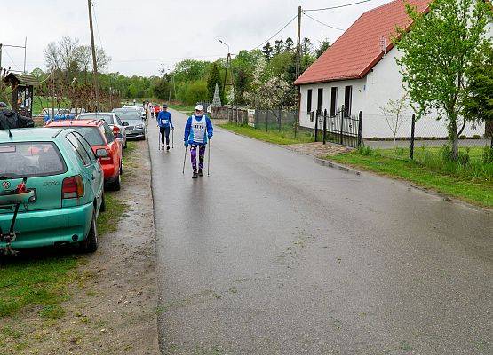 Grafika 33: SEZON  NORDIC  WALKING  2021  W  GMINIE  NOWA  WIEŚ LĘBORSKA  ROZPOCZĘTY.