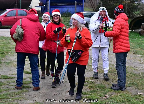 Grafika 6: Poszliśmy do Was z Prezentami.