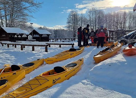 Uczestnicy rajdu podczas spływu.