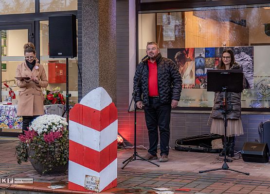 Fotorelacja z wernisażu wystawy Homo Homini - Depozyt grafika