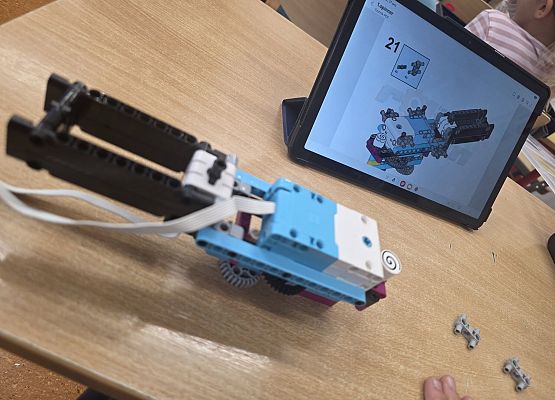 Grafika 9: Robotyka w Gminnym Ośrodku Kultury