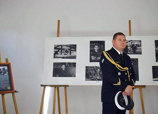 Wernisaż pokonkursowej wystawy „Military Art 2024/2025” Aleksandry Kajzer grafika