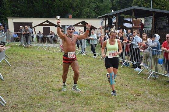 Grafika 9: 41.Międzynarodowy Otwarty Bieg Przełajowy w Obliwicach